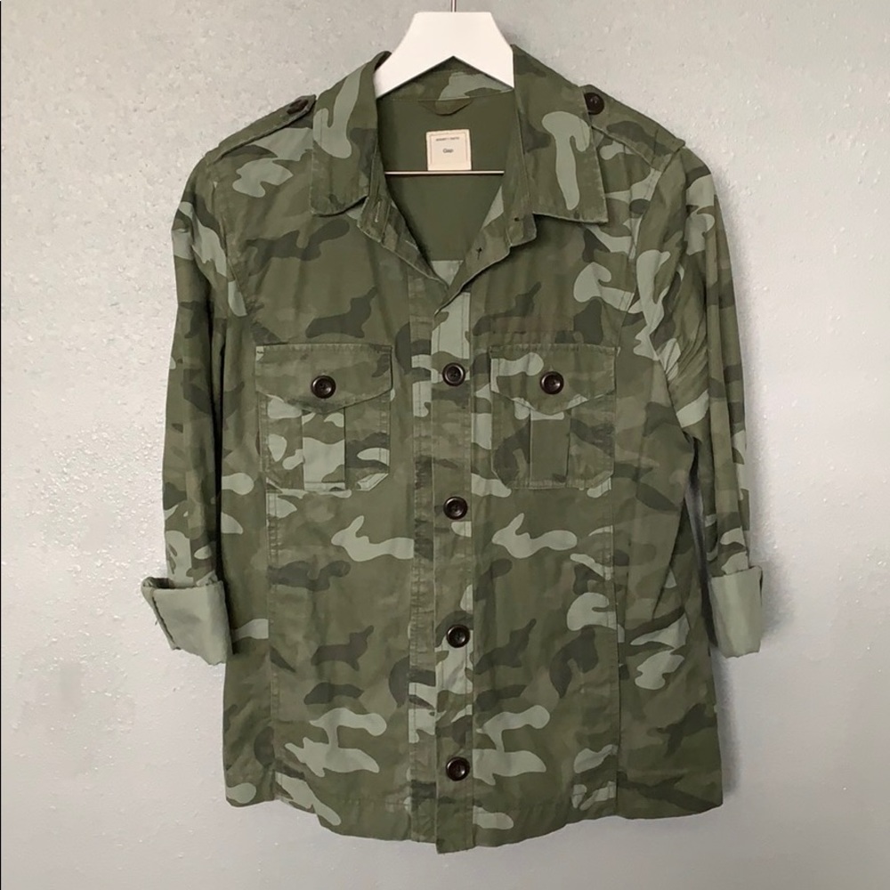 Gap Camo Shirt Jacket